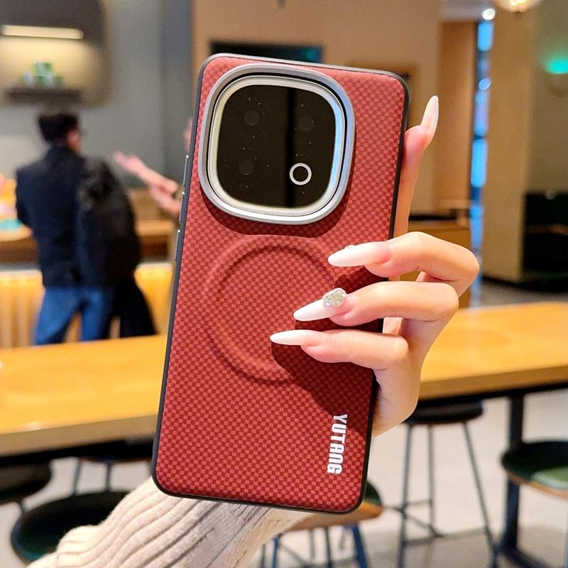 For Vivo iQOO 13 Case Magnetic Carbon Fiber Texture PU Leather Skin Protective Back Metal Lens Button Tpu Soft Case Cover vivo iQOO 13
For Vivo iQOO 13 Case Magnetic Carbon Fiber Texture PU Leather Skin Protective Back Metal Lens Button Tpu Soft Case Cover vivo iQOO 13