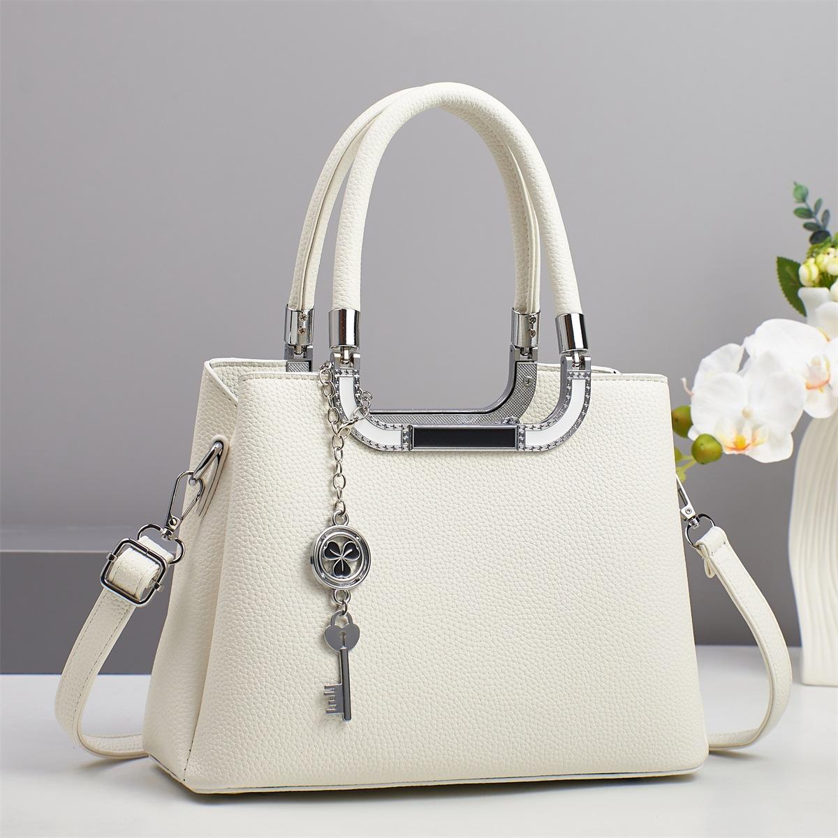 High Quality Classic Crossbody Bag Femal Commuter Tote Women s Elegant Solid Color Bags Leather Designe Trendy Popular Handbag покинуть белый
High Quality Classic Crossbody Bag Femal Commuter Tote Women s Elegant Solid Color Bags Leather Designe Trendy Popular Handbag покинуть белый