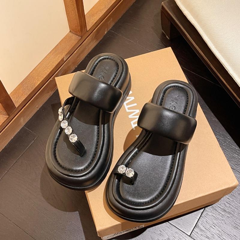 New thick-bottomed rhinestone pinch cold slippers women s summer wear fashionable and comfortable lightweight toe flip-flops 35 чёрный
New thick-bottomed rhinestone pinch cold slippers women s summer wear fashionable and comfortable lightweight toe flip-flops 35 чёрный