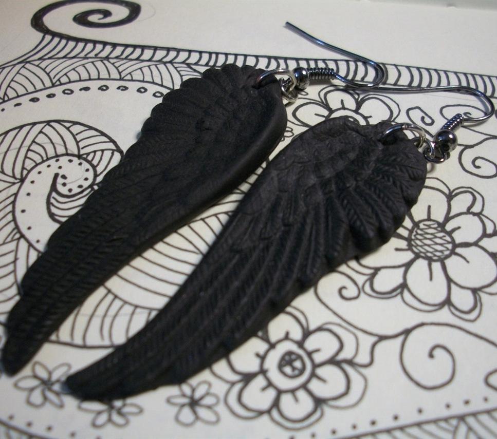 New Gothic Large Matte Black Angel Wing Feather Pendant Dangle Earrings for Women Men Halloween Party Jewelry Accessories Gifts чорний
New Gothic Large Matte Black Angel Wing Feather Pendant Dangle Earrings for Women Men Halloween Party Jewelry Accessories Gifts чорний