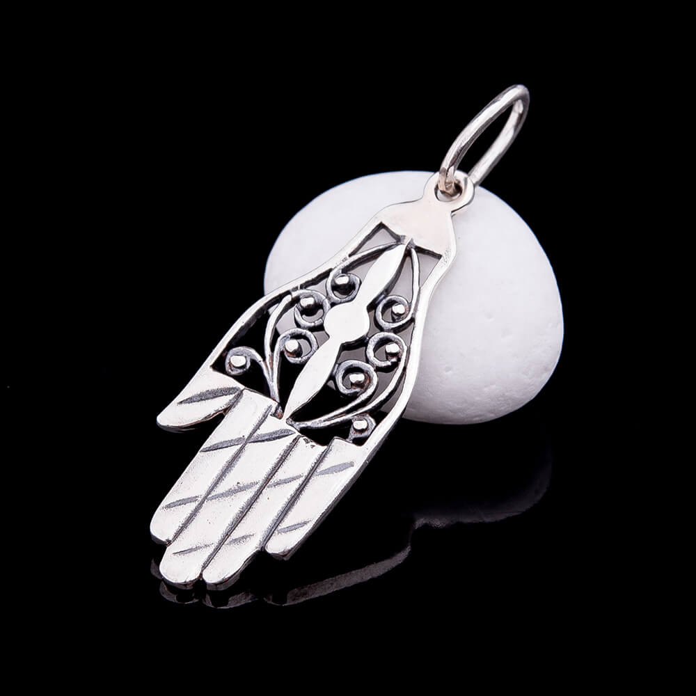 Срібна підвіска Рука Oniks срібний
Срібна підвіска Рука Oniks срібний