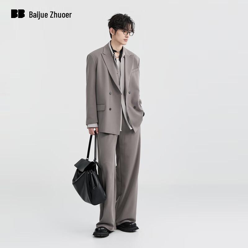 Коллекция костюмов Earl s Choice из смесовой ткани тенсель и шерсти XL
Коллекция костюмов Earl s Choice из смесовой ткани тенсель и шерсти XL