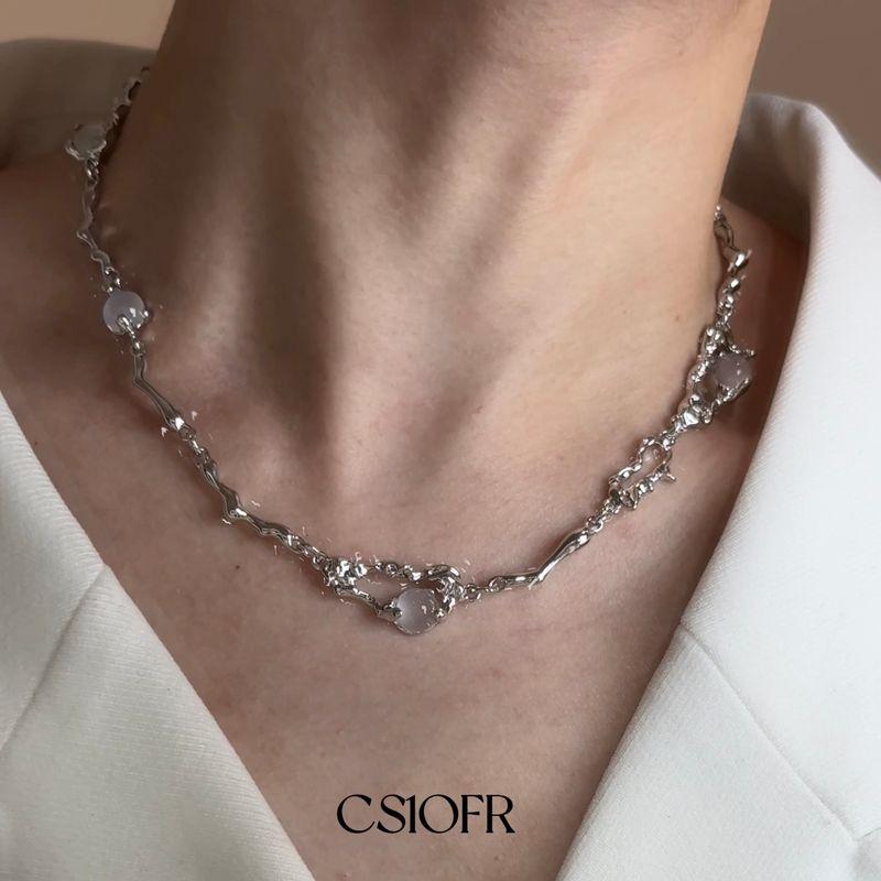 White Moonlight Canhui Temperament Clavicle Chain Opal White Moonlight necklace (adjustable length)
White Moonlight Canhui Temperament Clavicle Chain Opal White Moonlight necklace (adjustable length)