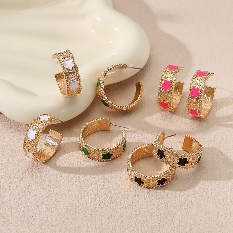 New hot-selling high-quality flower zinc alloy earrings for women s high-end sense 4 colors optional fashion earrings
New hot-selling high-quality flower zinc alloy earrings for women s high-end sense 4 colors optional fashion earrings