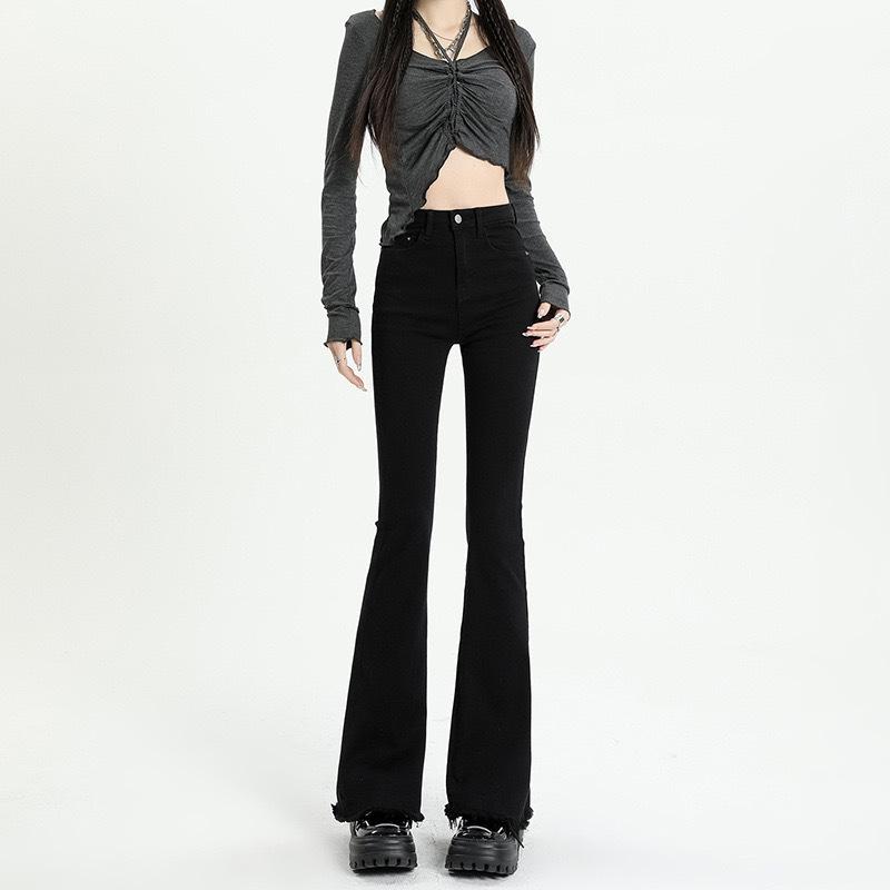 Женские расклешенные джинсы с высокой талией 2024 года — эластичные, необработанные края, облегающий крой для весны и осени XL
Женские расклешенные джинсы с высокой талией 2024 года — эластичные, необработанные края, облегающий крой для весны и осени XL