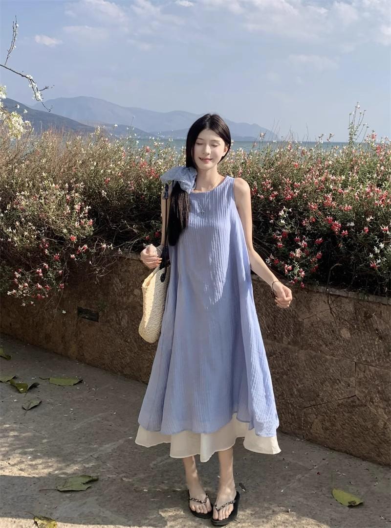 Holiday style solid color sweet loose vest dress women s summer texture niche age-reducing drape sleeveless long dress S синий
Holiday style solid color sweet loose vest dress women s summer texture niche age-reducing drape sleeveless long dress S синий