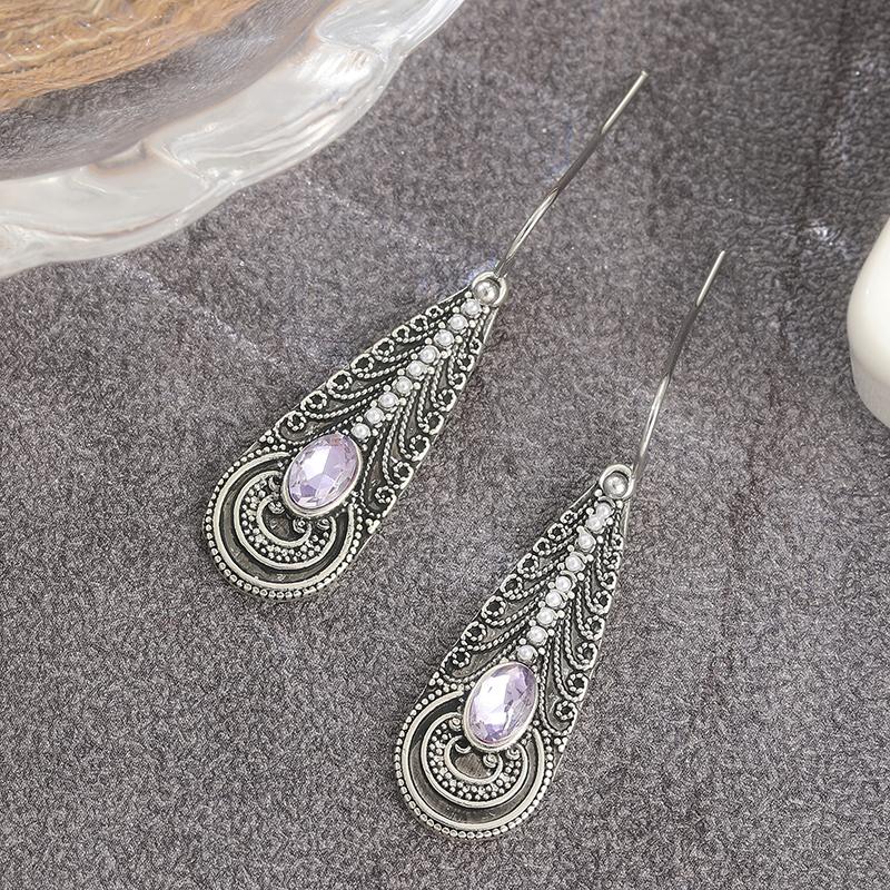 Vintage Ethnic Style Drop Earrings for Women Silver Color Inlay Synthetic Zircon Pendant Earrings Fine Jewelry Gift
Vintage Ethnic Style Drop Earrings for Women Silver Color Inlay Synthetic Zircon Pendant Earrings Fine Jewelry Gift