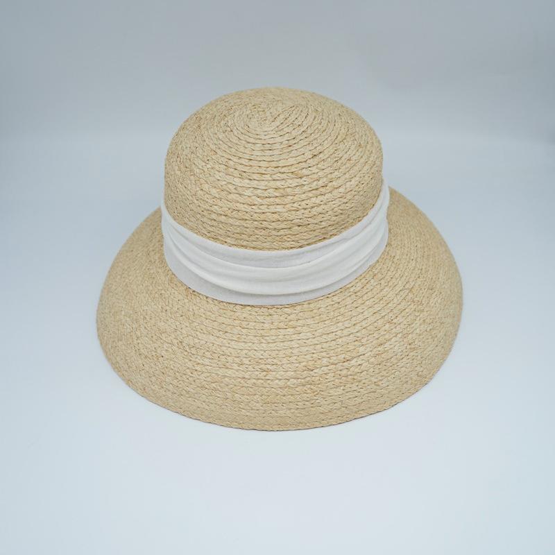 French Retro Hepburn Elegant Bell-Shaped Basin Hat Female Raffia Sunshade Resort Beach Straw Hat Japanese Sun M(56-58cm)
French Retro Hepburn Elegant Bell-Shaped Basin Hat Female Raffia Sunshade Resort Beach Straw Hat Japanese Sun M(56-58cm)