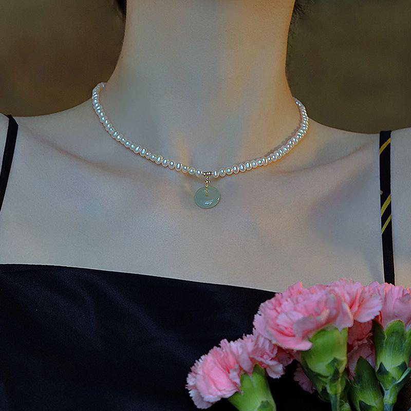 Annual Protection Freshwater Pearl & Hetian Jade Necklace with Retro Women s Bracelet Set
Annual Protection Freshwater Pearl & Hetian Jade Necklace with Retro Women s Bracelet Set