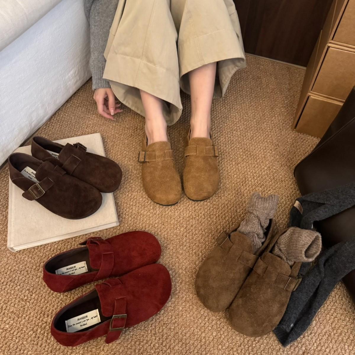 Женские туфли на платформе весна 2025 новые туфли-полушлепанцы с закрытым носком на одной педали, мягкой подошве, для ленивых, для улицы 39 верблюд
Женские туфли на платформе весна 2025 новые туфли-полушлепанцы с закрытым носком на одной педали, мягкой подошве, для ленивых, для улицы 39 верблюд