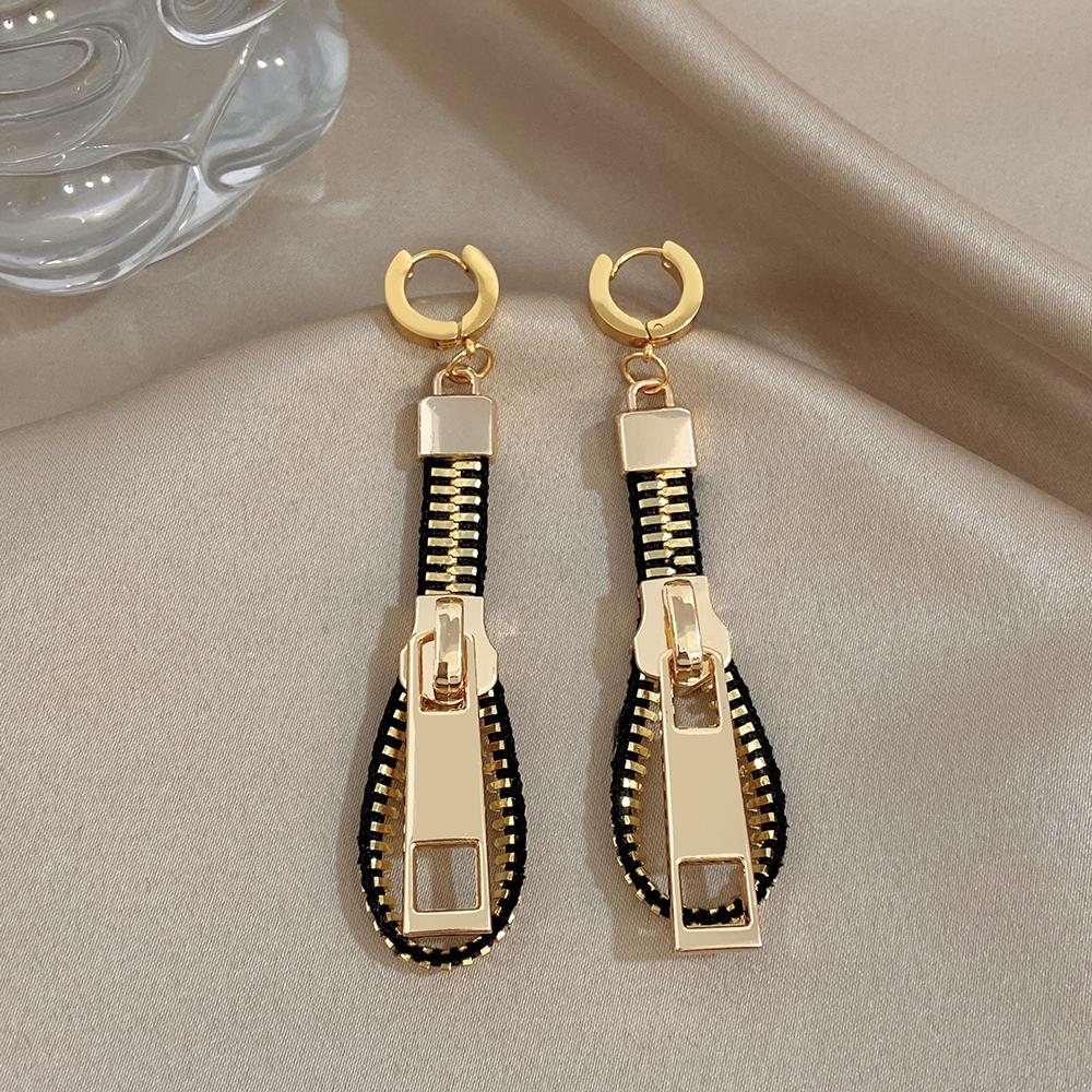 Flashbuy Trendy Zipper Pendant Necklace Stainless Steel Unisex Statement Jewelry Gold Silver Color Hip Hop Popular Accessory
Flashbuy Trendy Zipper Pendant Necklace Stainless Steel Unisex Statement Jewelry Gold Silver Color Hip Hop Popular Accessory
