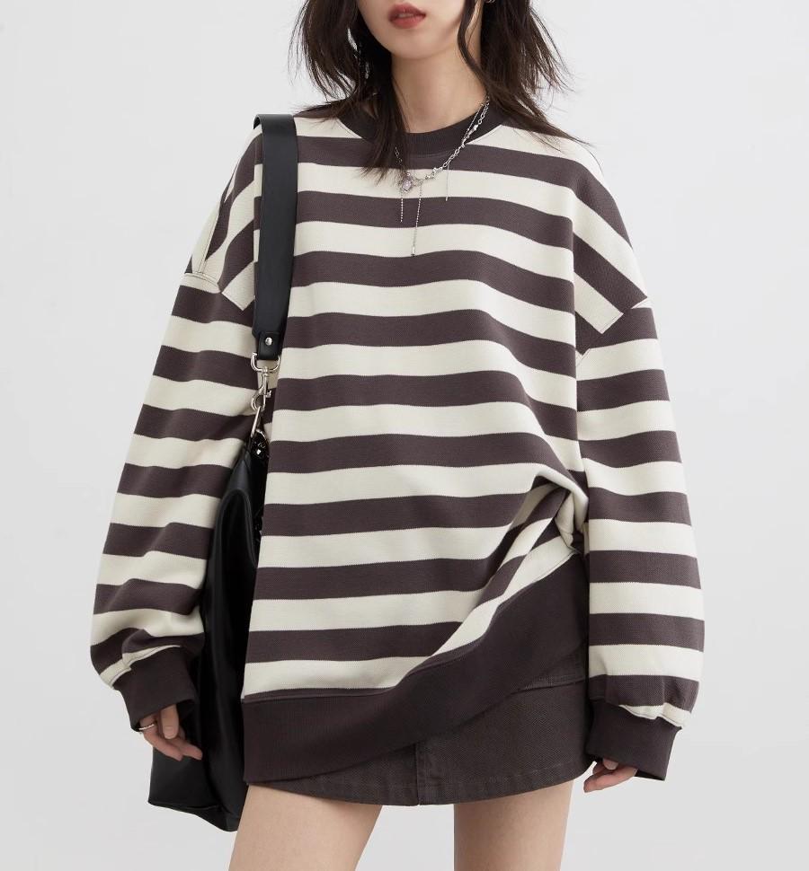 CHICVEN Women’s Casual Striped Round Neck Long Sleeve Thin Sweatshirt for Early Autumn Small
CHICVEN Women’s Casual Striped Round Neck Long Sleeve Thin Sweatshirt for Early Autumn Small