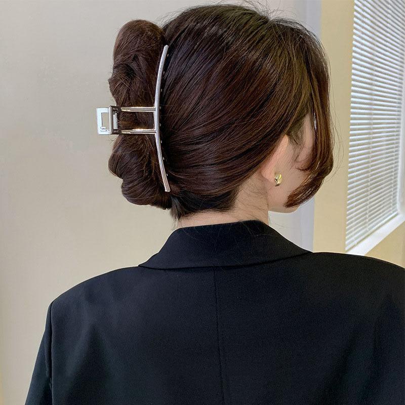 Великі металеві кігті для волосся розміром 13,5 см. Жіноча мода Велика акула Заколка для волосся Краб-шпильки Модні шпильки Головні убори для дівчат Аксесуари для волосся 13.5cm аеро
Великі металеві кігті для волосся розміром 13,5 см. Жіноча мода Велика акула Заколка для волосся Краб-шпильки Модні шпильки Головні убори для дівчат Аксесуари для волосся 13.5cm аеро