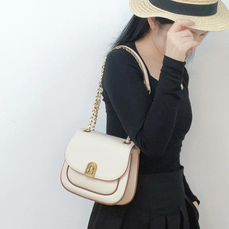 New Cowhide Simple Commuter Versatile Contrasting Colors Single Shoulder Crossbody Underarm Bag Casual Versatile светло-зеленый
New Cowhide Simple Commuter Versatile Contrasting Colors Single Shoulder Crossbody Underarm Bag Casual Versatile светло-зеленый