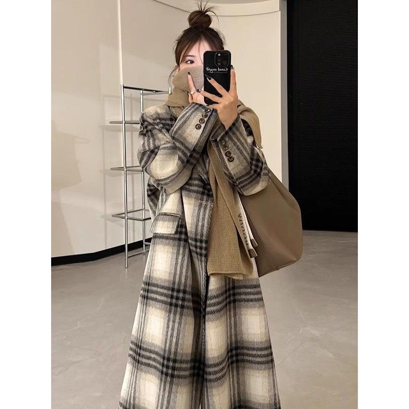 Down jacket liner cashmere woolen coat women s medium and long 2024 winter new Korean version double-sided down plaid coat XS
Down jacket liner cashmere woolen coat women s medium and long 2024 winter new Korean version double-sided down plaid coat XS