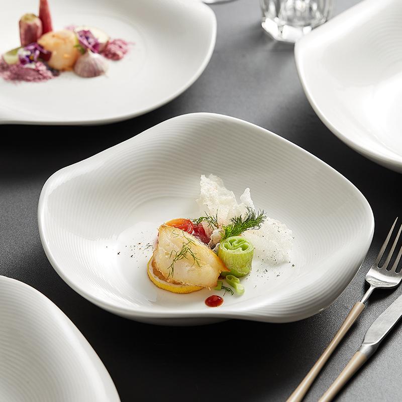Creative Irregular Shaped White Ceramic Dinner Plates Hotels Tableware Home Use Deep Soup Plates Dinner Utensils Cooking Dishes
Creative Irregular Shaped White Ceramic Dinner Plates Hotels Tableware Home Use Deep Soup Plates Dinner Utensils Cooking Dishes