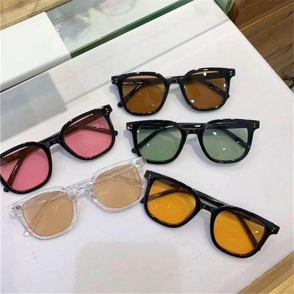 Vintage Square Sunglasses Designer Eyewear UV400 Black Shades Eyewear for Women & Men Goggles Beach Travel Streetwear Accessory чёрный 
Vintage Square Sunglasses Designer Eyewear UV400 Black Shades Eyewear for Women & Men Goggles Beach Travel Streetwear Accessory чёрный