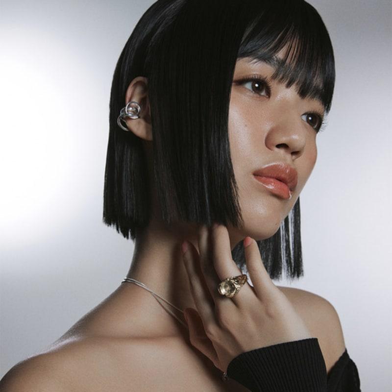 Hustad HUSTAD 215 Small SILVER / GOLD RING Did Ring_Small Size Diamond Ring Silver No. 10
Hustad HUSTAD 215 Small SILVER / GOLD RING Did Ring_Small Size Diamond Ring Silver No. 10