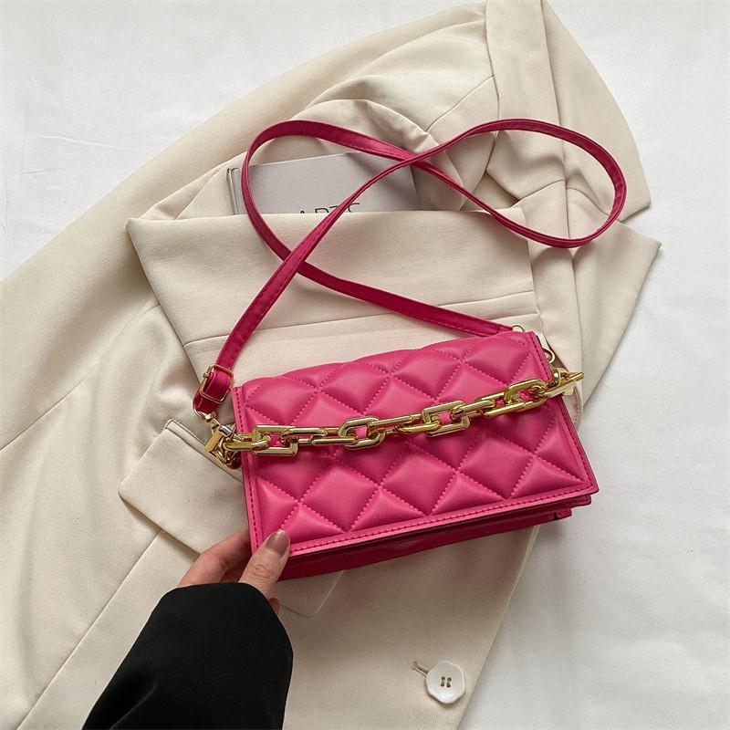 Fashionable Chain Handbag Small Bag Women 2023 Spring Summer New Solid Color Crossbody Bag Small Square Bag рожевий
Fashionable Chain Handbag Small Bag Women 2023 Spring Summer New Solid Color Crossbody Bag Small Square Bag рожевий