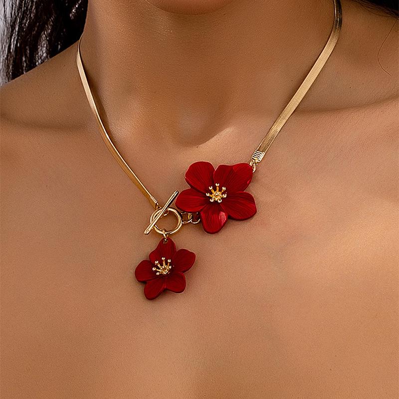 European Light Luxury Floral Clavicle Necklace - Korean Style, Versatile Women s Accessory червоний
European Light Luxury Floral Clavicle Necklace - Korean Style, Versatile Women s Accessory червоний