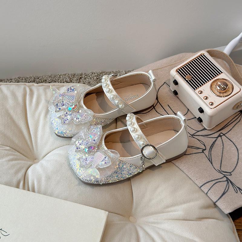 Girls’ Soft Sole Rhinestone Leather Shoes – Princess Toddler Spring Collection Sizes 23-25, set of 3 pairs брудно-білий
Girls’ Soft Sole Rhinestone Leather Shoes – Princess Toddler Spring Collection Sizes 23-25, set of 3 pairs брудно-білий