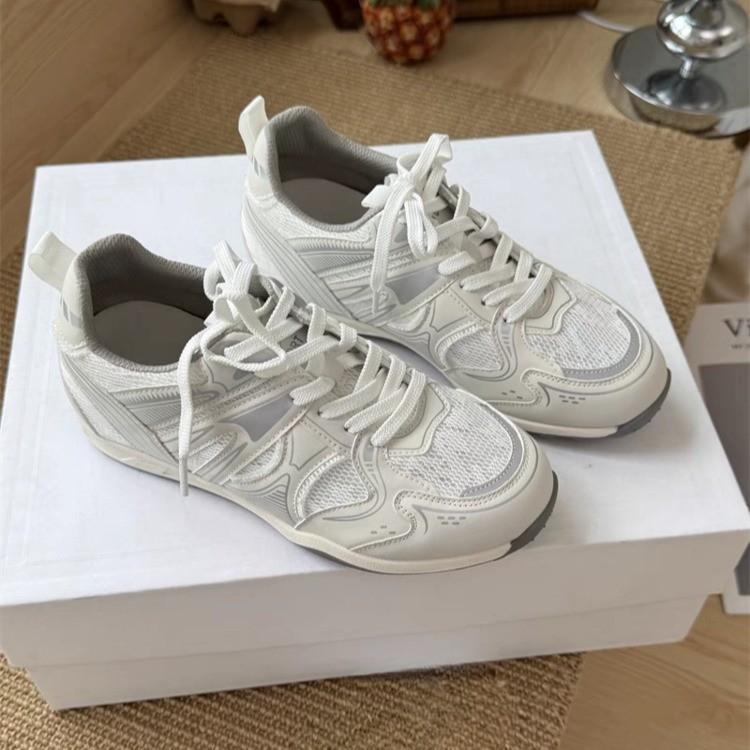 Niche design sense mesh white shoes women s 2025 summer new French simple and lightweight student sports and leisure shoes 35
Niche design sense mesh white shoes women s 2025 summer new French simple and lightweight student sports and leisure shoes 35