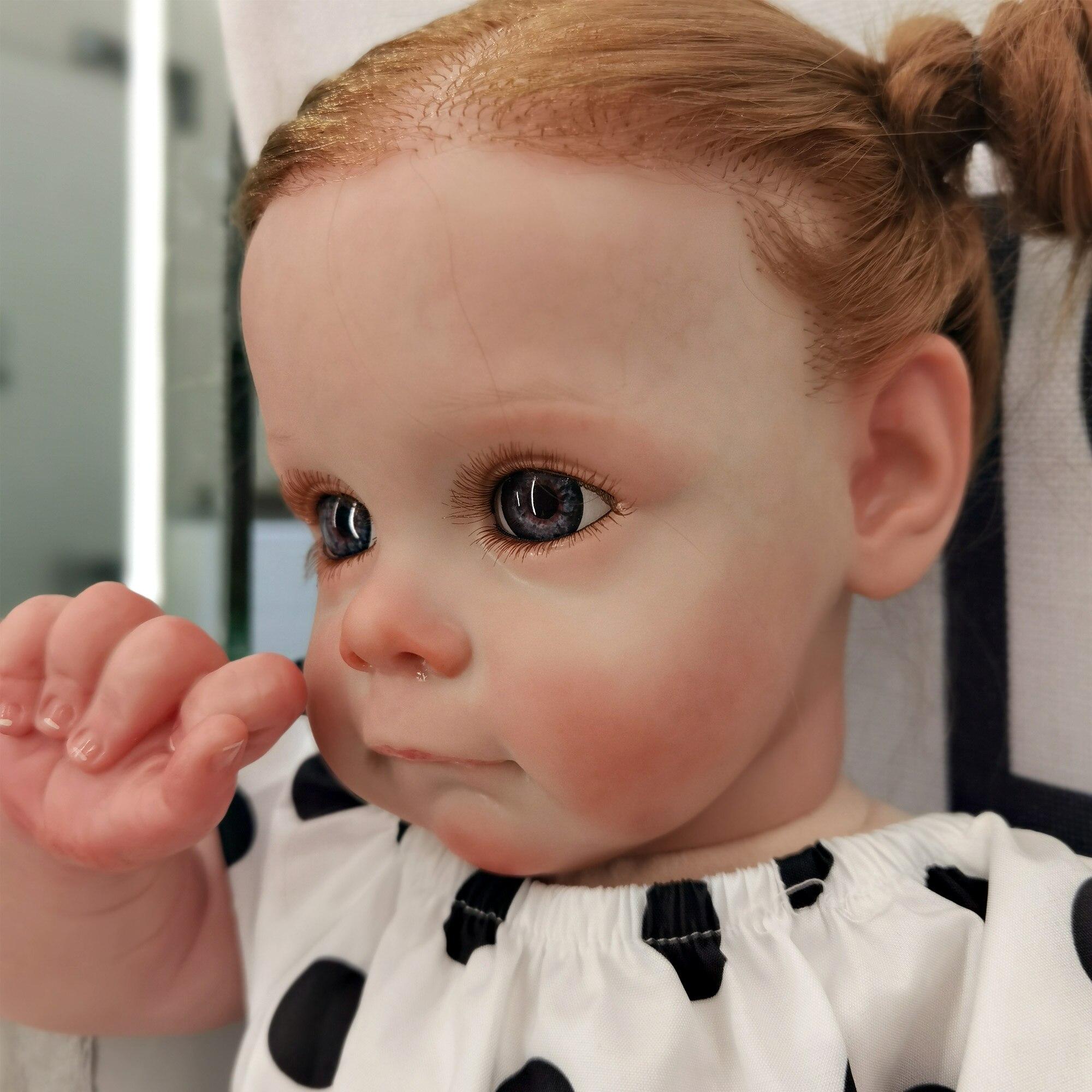 Реалистичная кукла для новорожденных, 55 см, окрашенная, Bebe Reborn, куклыboneca reborn, виниловая кукла для девочек
Реалистичная кукла для новорожденных, 55 см, окрашенная, Bebe Reborn, куклыboneca reborn, виниловая кукла для девочек