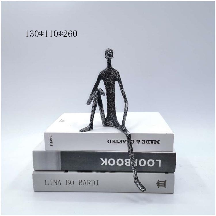 Modern Metal Figure Sculpture Ornament – Chinese Style Decor for Villa, Hotel, or Home
Modern Metal Figure Sculpture Ornament – Chinese Style Decor for Villa, Hotel, or Home
