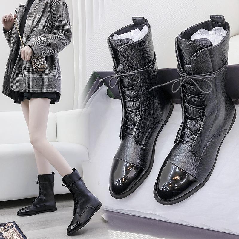 Large size women s shoes 2025 new British style lace-up round head flat bottom thin boots trendy Martin shoes women 2025 43 чорний
Large size women s shoes 2025 new British style lace-up round head flat bottom thin boots trendy Martin shoes women 2025 43 чорний