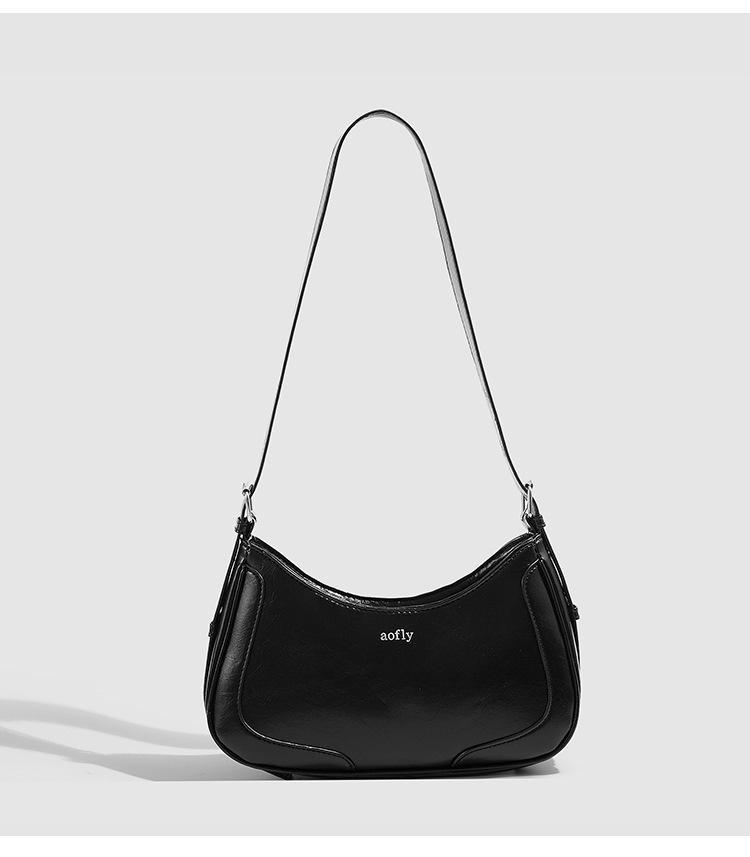 Korean 2025 new armpit bag niche high-end oil wax leather fashion versatile one-shoulder crossbody bag simple commuting чорний
Korean 2025 new armpit bag niche high-end oil wax leather fashion versatile one-shoulder crossbody bag simple commuting чорний