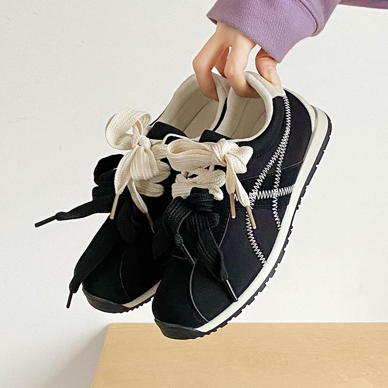 2025 маленькие белые туфли детские весна и осень новые корейская версия ins студентки досуг спорт универсальные кеды кроссовки 40 чёрный
2025 маленькие белые туфли детские весна и осень новые корейская версия ins студентки досуг спорт универсальные кеды кроссовки 40 чёрный