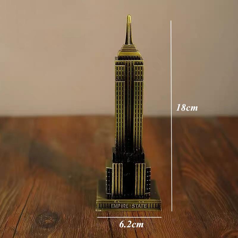 Антикварная бронзовая модель Эмпайр-стейт-билдинг, американская достопримечательность, сувенир, металлическая фигурка, настольные маятники 18cm
Антикварная бронзовая модель Эмпайр-стейт-билдинг, американская достопримечательность, сувенир, металлическая фигурка, настольные маятники 18cm