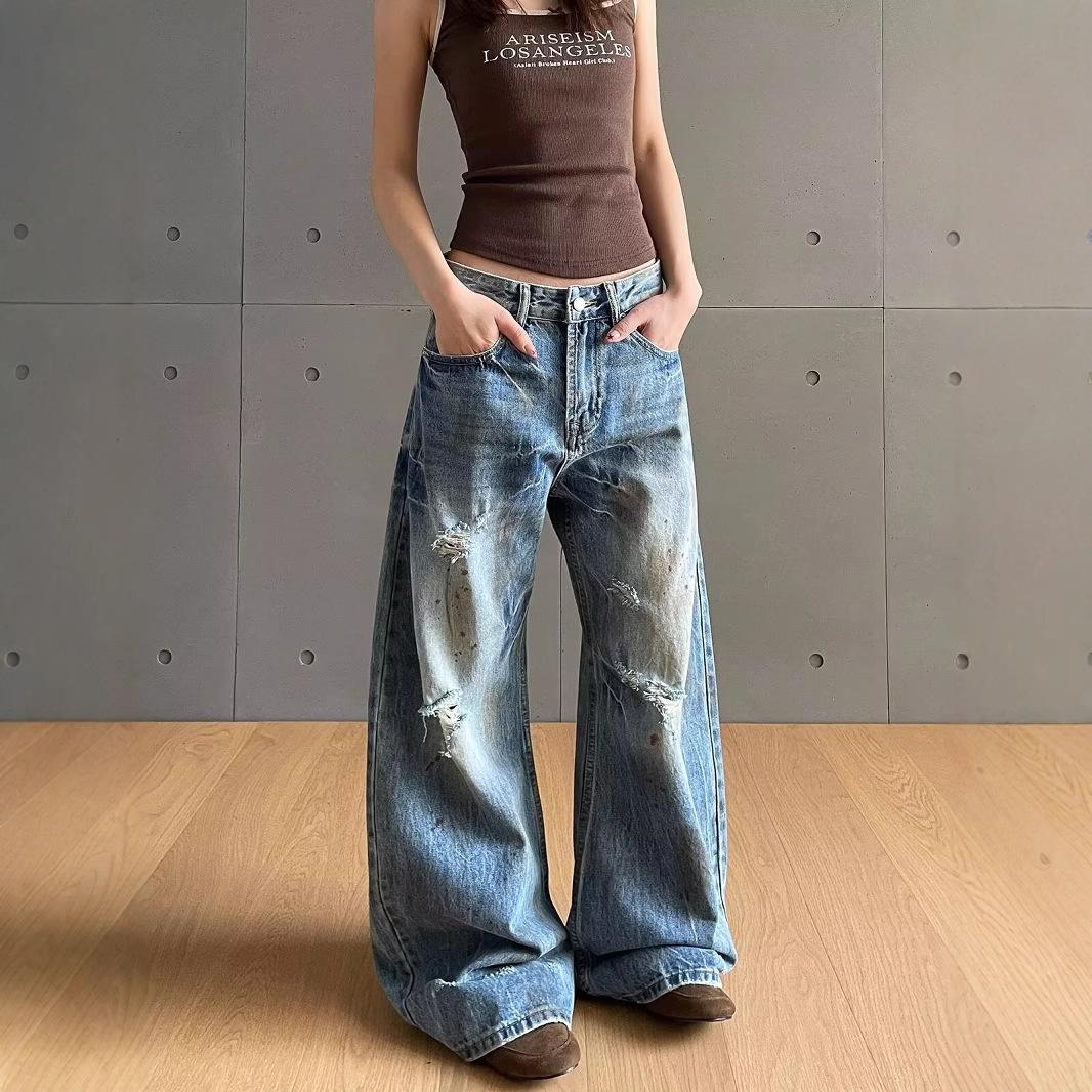 American High-End Relaxed Fit Women’s Distressed Ripped Jeans in Splatter Ink Style L: Height 155-165CM (55-60kg)
American High-End Relaxed Fit Women’s Distressed Ripped Jeans in Splatter Ink Style L: Height 155-165CM (55-60kg)