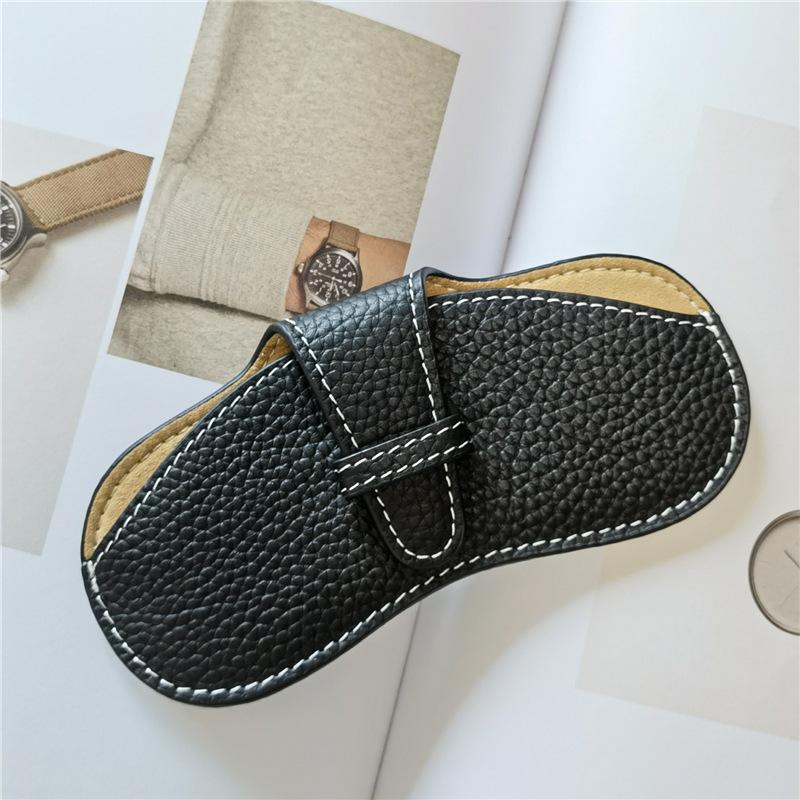 Soft leather glasses bag, portable ins glasses case, sunglasses, men s and women s glasses storage bag, protective cover чёрный
Soft leather glasses bag, portable ins glasses case, sunglasses, men s and women s glasses storage bag, protective cover чёрный