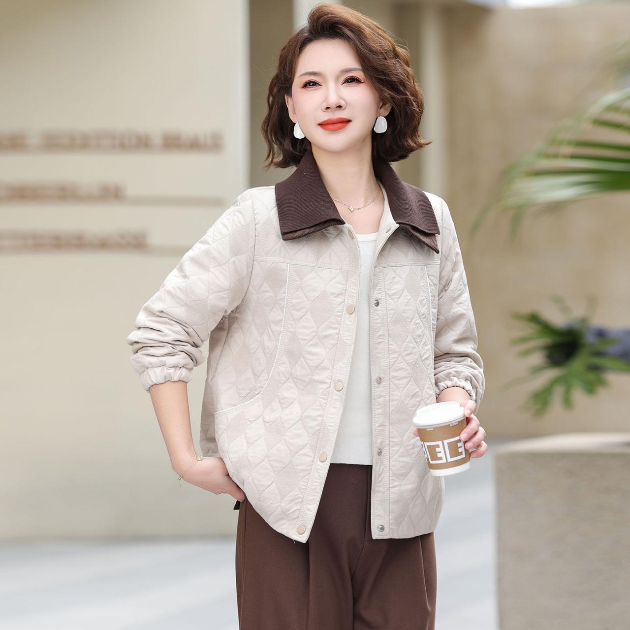 Spring New Arrival: Middle-Aged & Elderly Women s Plaid Print Jacket - Age-Defying Lapel Loose Shirt Cardigan 2XL (105-120 catties)
Spring New Arrival: Middle-Aged & Elderly Women s Plaid Print Jacket - Age-Defying Lapel Loose Shirt Cardigan 2XL (105-120 catties)