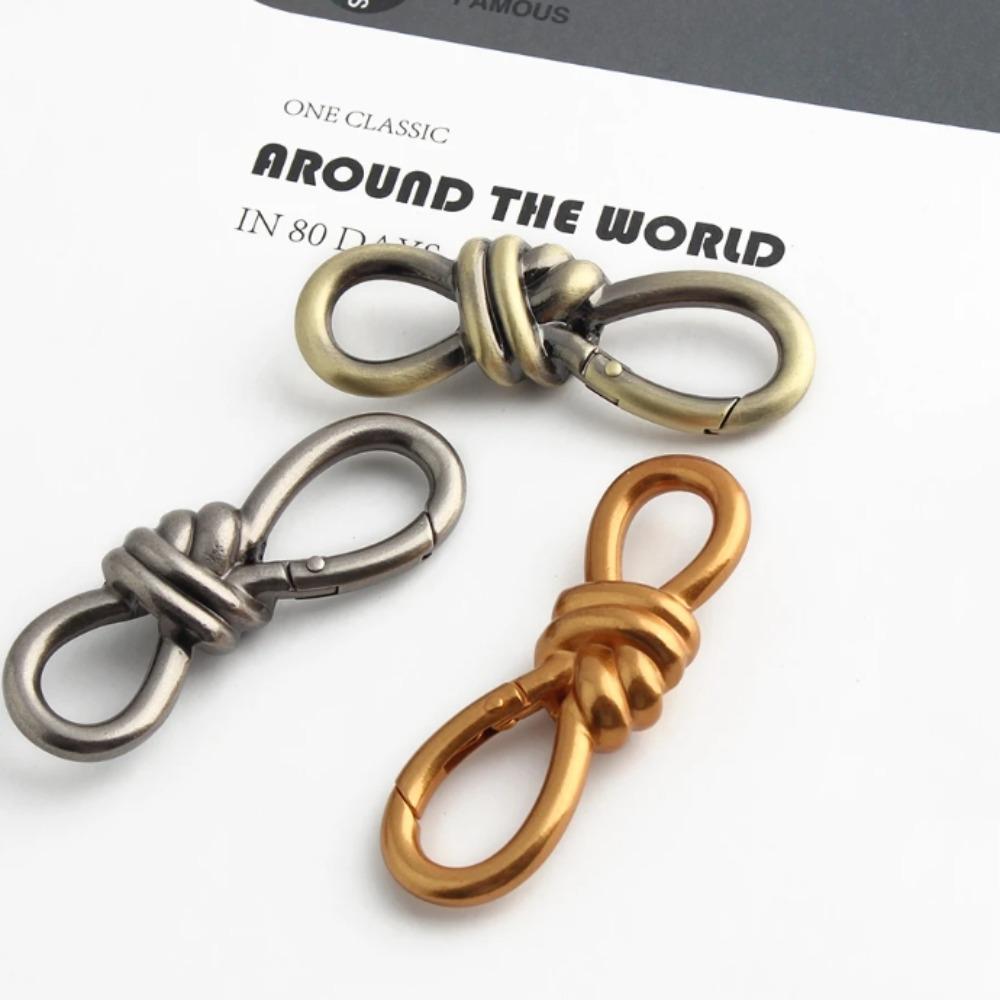 2pcs Multi-Functional Twist Knot Spring Buckle Bag Adjustable Buckle DIY Chain Bag Style 4
2pcs Multi-Functional Twist Knot Spring Buckle Bag Adjustable Buckle DIY Chain Bag Style 4