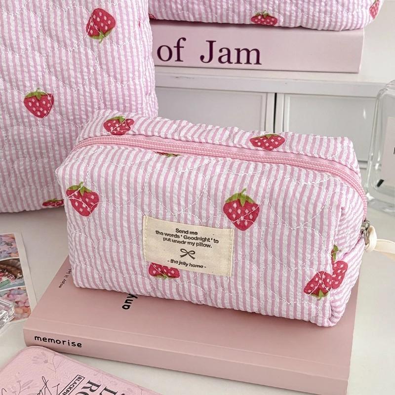 Pink Strawberry Women Cosmetic Quilted Bag Portable Travel Organizer Toiletry Makeup Storage Pouch Handbag Ladies Zipper Bag
Pink Strawberry Women Cosmetic Quilted Bag Portable Travel Organizer Toiletry Makeup Storage Pouch Handbag Ladies Zipper Bag