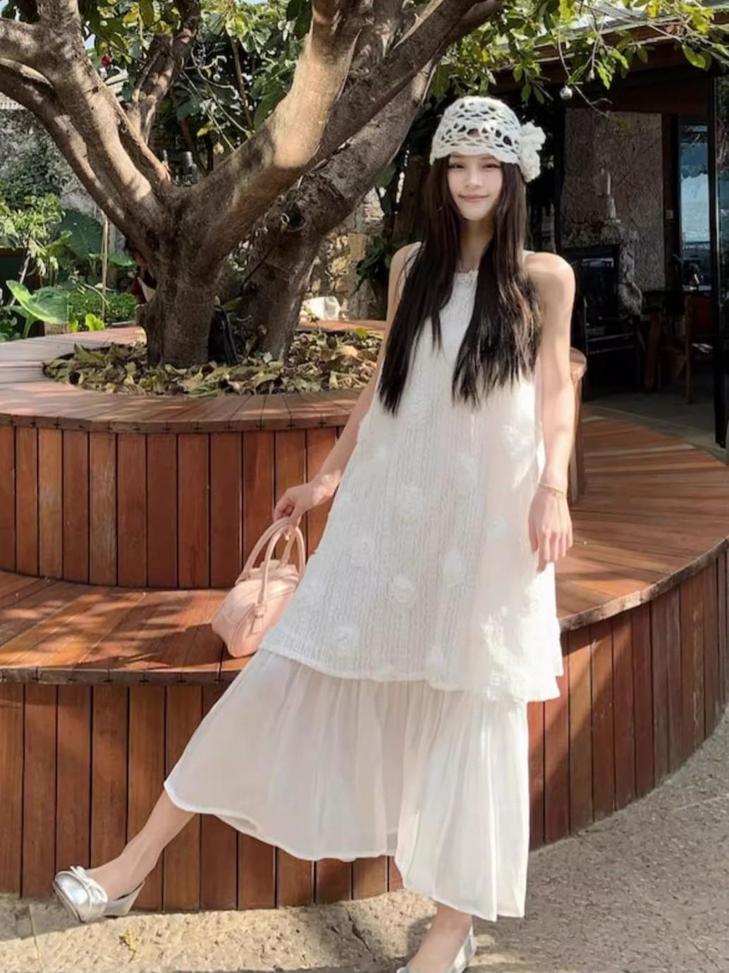 Seaside vacation style long dress women s summer new sweet three-dimensional flower fake two-piece loose vest dress XL білий
Seaside vacation style long dress women s summer new sweet three-dimensional flower fake two-piece loose vest dress XL білий