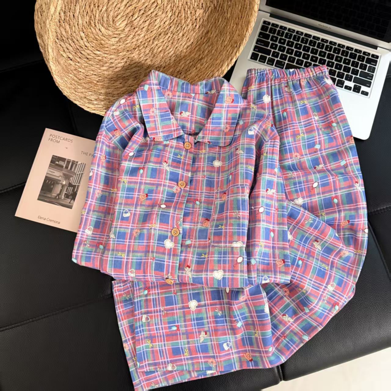 Internet celebrity purple plaid simple style pajamas women s summer short-sleeved cardigan two-piece set loose can be worn outside loungewear S
Internet celebrity purple plaid simple style pajamas women s summer short-sleeved cardigan two-piece set loose can be worn outside loungewear S
