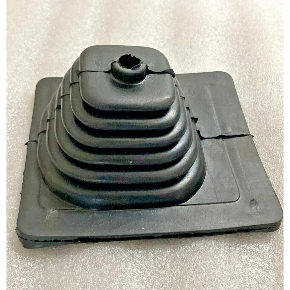 Suitable For Suzuki Samurai SJ413 SJ410 Gypsy Gear Shifter Lever Boot Rubber 4X4
Suitable For Suzuki Samurai SJ413 SJ410 Gypsy Gear Shifter Lever Boot Rubber 4X4