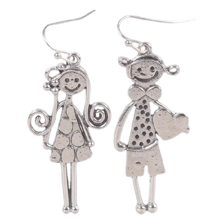 Heart Pendant Earrings for All Genders Sturdy Alloy Jewelry Comfortable Fit Day to Night Wear 1
Heart Pendant Earrings for All Genders Sturdy Alloy Jewelry Comfortable Fit Day to Night Wear 1