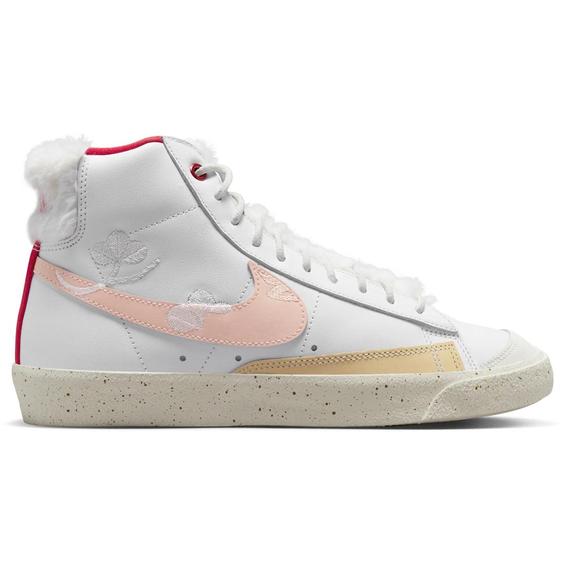 Sneaker Nike Blazer Mid PRM Chinese New Year Leap High (Women s)(FD4342-181) 38
Sneaker Nike Blazer Mid PRM Chinese New Year Leap High (Women s)(FD4342-181) 38