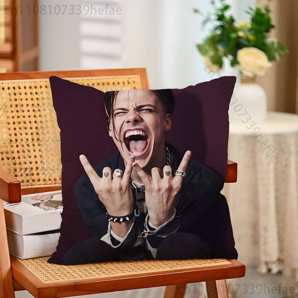 YYungblud Singer YB Print Polyester Pillow Case for Valentine gift Home Sofa Cushion Cover Decoration Custom 30x30cm
YYungblud Singer YB Print Polyester Pillow Case for Valentine gift Home Sofa Cushion Cover Decoration Custom 30x30cm