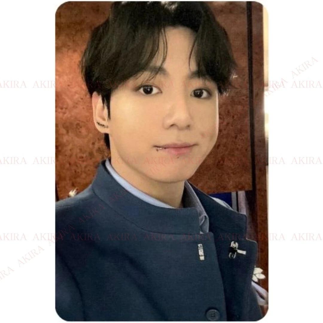 BTS FESTA 2025 ARMY ZONE ПАКЕТ МЕРЧУ КАПСУЛЬНОГО АЛЬБОМУ 10 тис. KRW БОНУСНА Фотокартка Офіційний JK / 10K KRW BONUS
BTS FESTA 2025 ARMY ZONE ПАКЕТ МЕРЧУ КАПСУЛЬНОГО АЛЬБОМУ 10 тис. KRW БОНУСНА Фотокартка Офіційний JK / 10K KRW BONUS