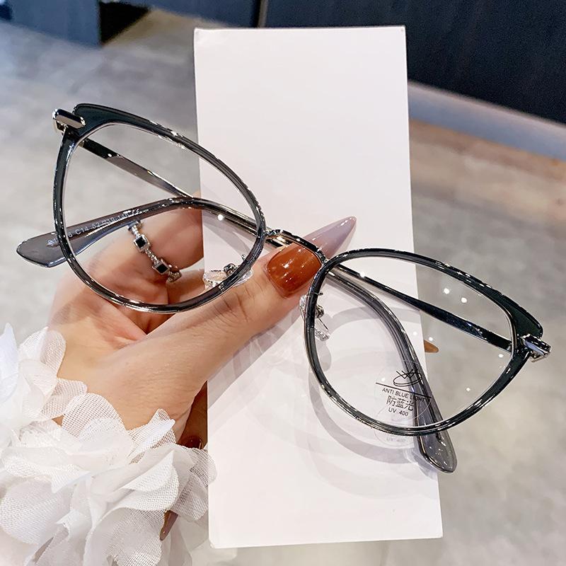 Cat s Eye Myopia Trendy Metal Retro Anti Blue Light Glasses Women s Prescription UV Glasses Reading Optical Lenses with recipe Original Lenses серый
Cat s Eye Myopia Trendy Metal Retro Anti Blue Light Glasses Women s Prescription UV Glasses Reading Optical Lenses with recipe Original Lenses серый