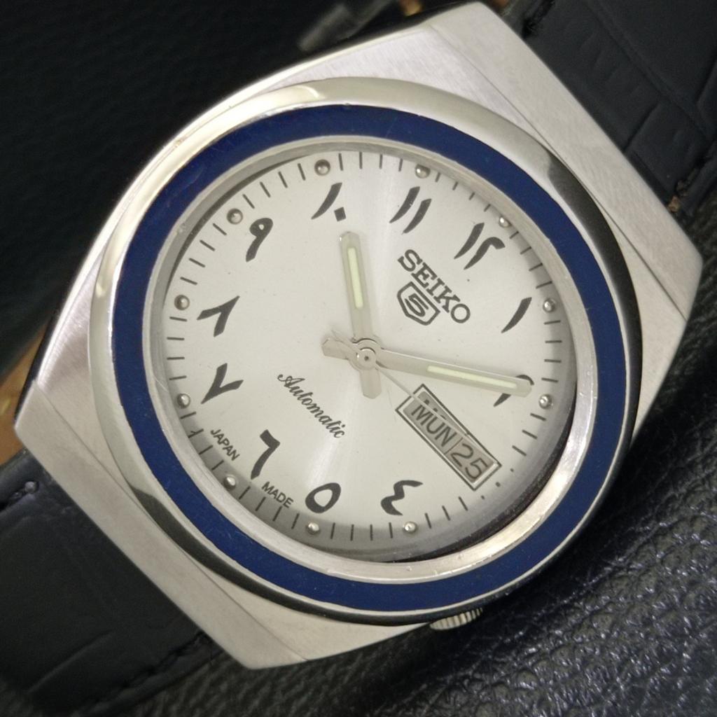ВИКОРИСТАНИЙ ВИНТАЖНИЙ ГОДИННИК SEIKO 5 АВТОМАТИЧНИЙ ЯПОНСЬКИЙ ЧОЛОВІЧИЙ ГОДИННИК З АРАБським СРІБНИМ ЦІФЕРЛАБОМ a434291-2 R120-a434291
ВИКОРИСТАНИЙ ВИНТАЖНИЙ ГОДИННИК SEIKO 5 АВТОМАТИЧНИЙ ЯПОНСЬКИЙ ЧОЛОВІЧИЙ ГОДИННИК З АРАБським СРІБНИМ ЦІФЕРЛАБОМ a434291-2 R120-a434291