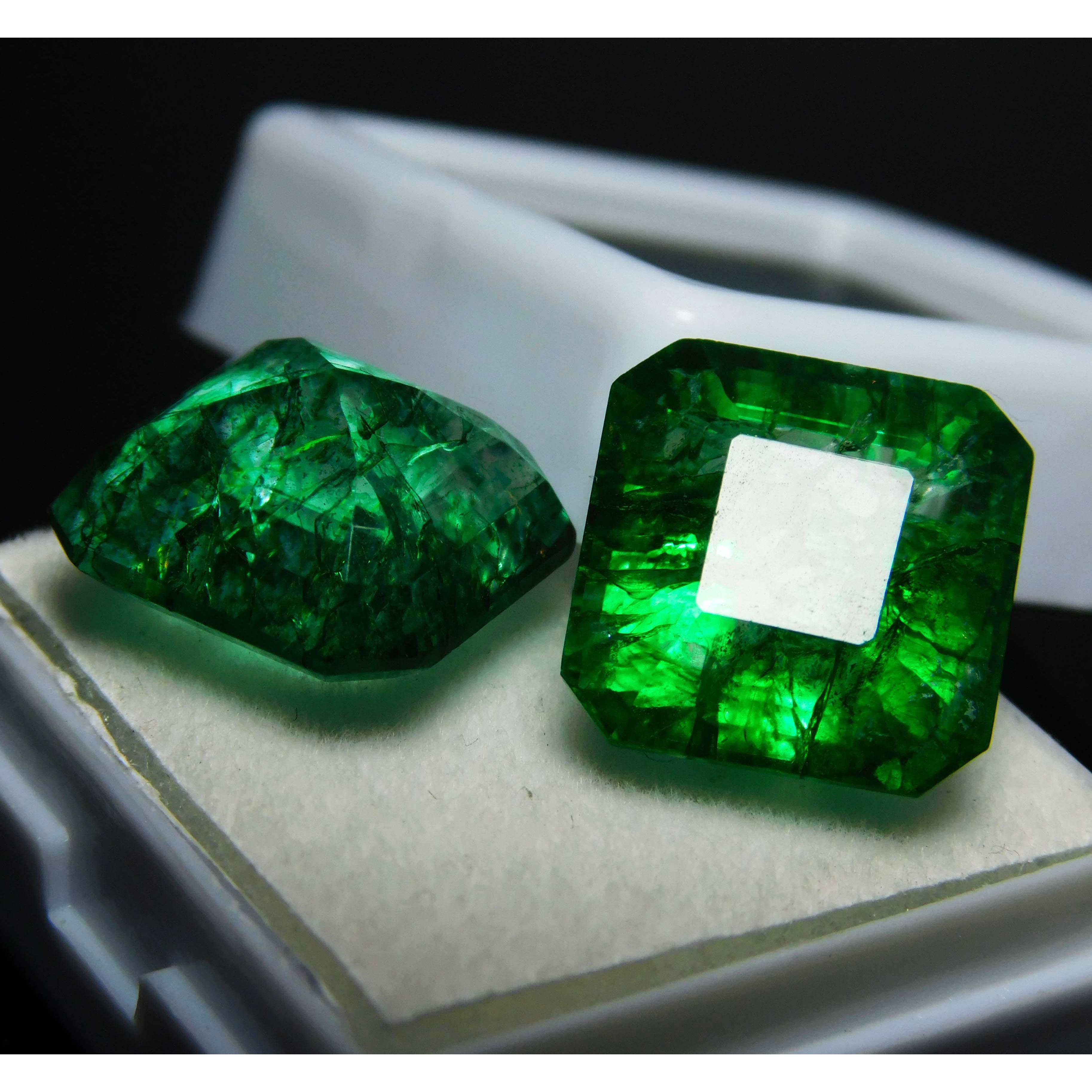 Natural Colombian Emerald 10ct Cushion Cut Certified Loose Gemstone 12.9 mm Each зелений
Natural Colombian Emerald 10ct Cushion Cut Certified Loose Gemstone 12.9 mm Each зелений