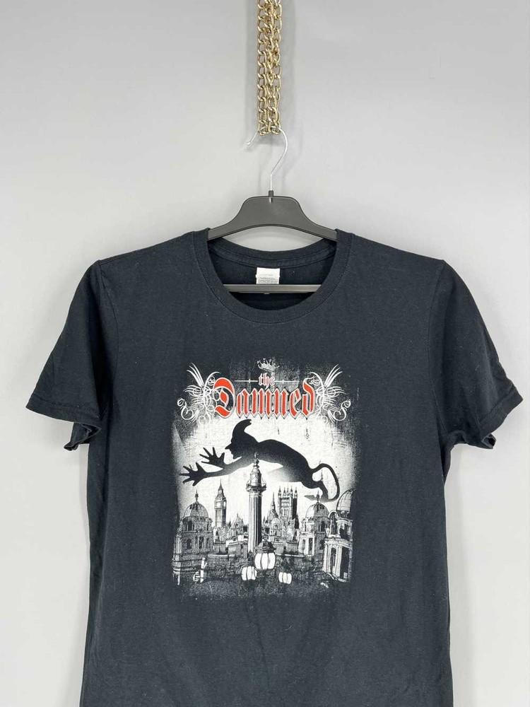 Vintage 90s The DAMNED Punk Rock Short Sleeve T Shirt Full Size S-5XL D206 Unisex T-Shirt XXL
Vintage 90s The DAMNED Punk Rock Short Sleeve T Shirt Full Size S-5XL D206 Unisex T-Shirt XXL