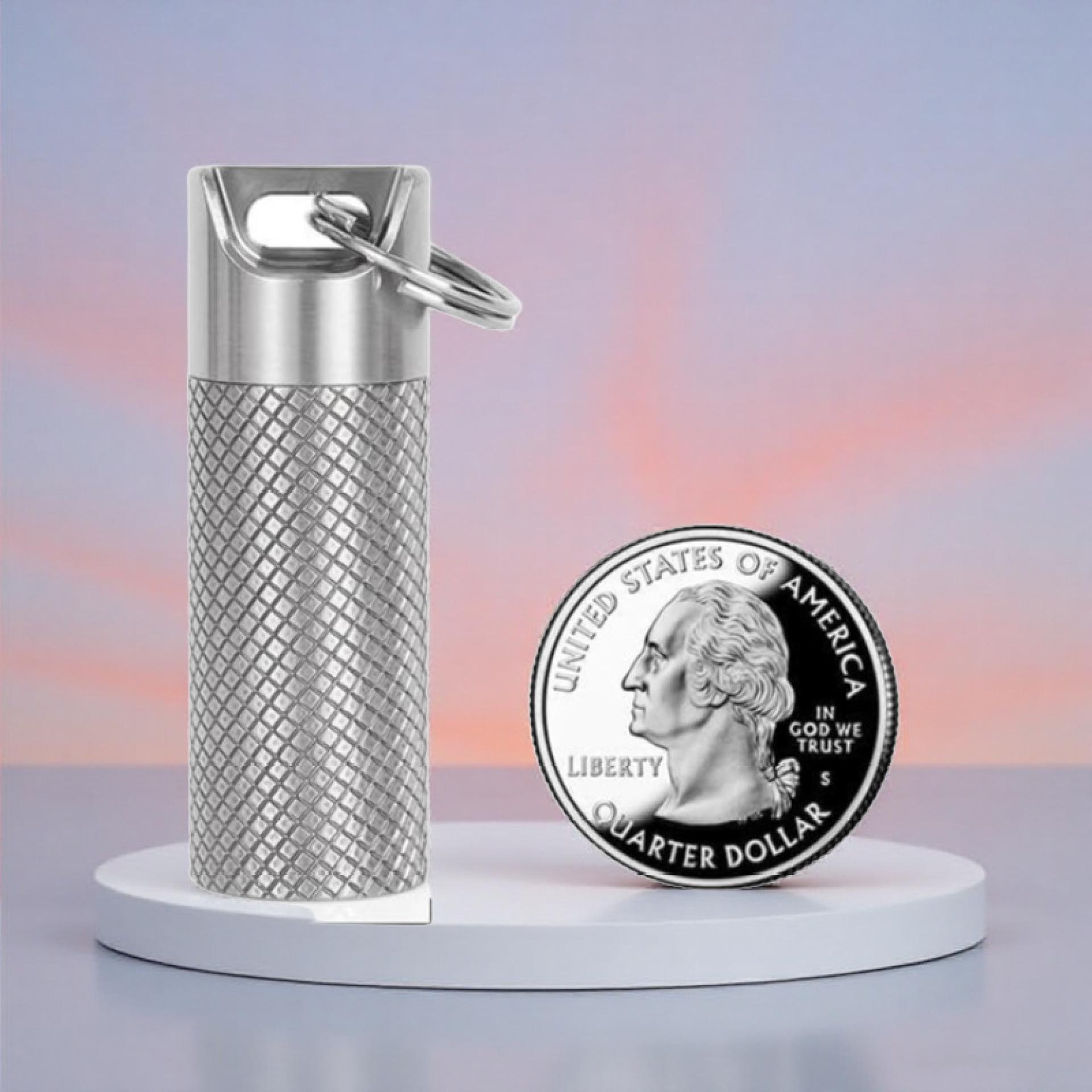 Stainless Steel Mini Waterproof Travel Capsule Pendant Medium светло-серый
Stainless Steel Mini Waterproof Travel Capsule Pendant Medium светло-серый