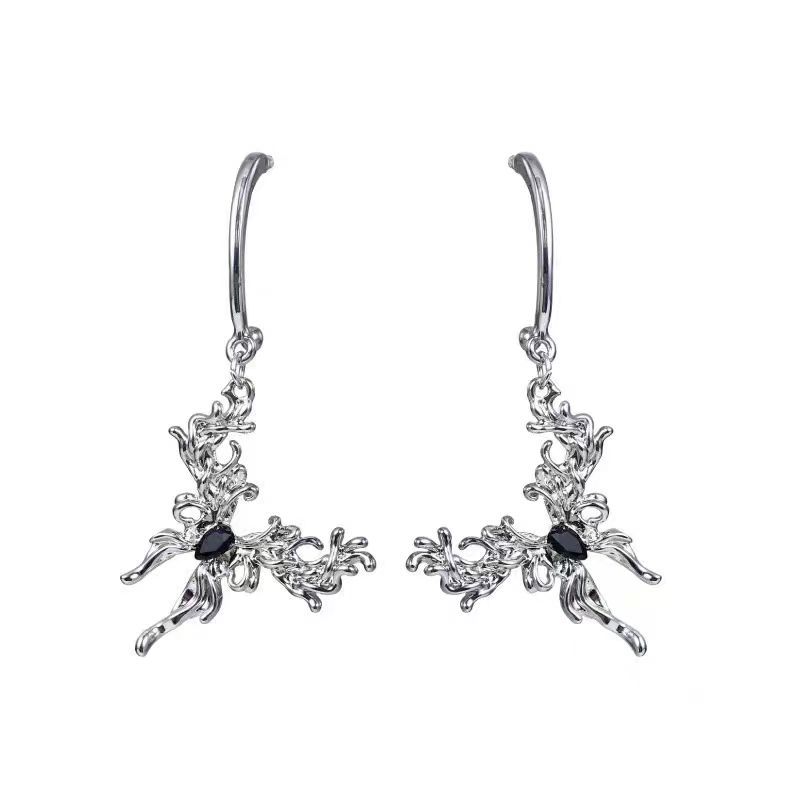 Autumn new temperament high-end earrings women s butterfly long stud earrings niche design cold wind earrings
Autumn new temperament high-end earrings women s butterfly long stud earrings niche design cold wind earrings